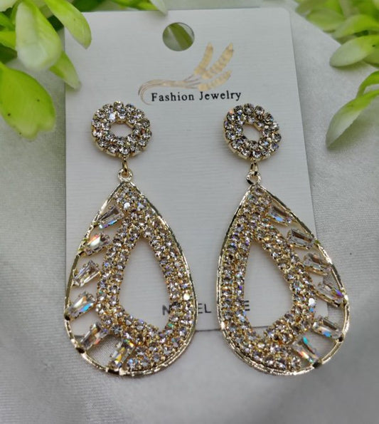 Hypoallergenic statement jewelry Pakistan